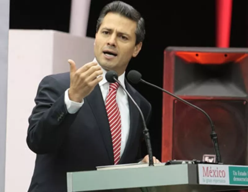 El motivo: el video de un discurso emitido en inglés por el precandidato, el cual ha sido criticado por la deficiente pronunciación del idioma.
