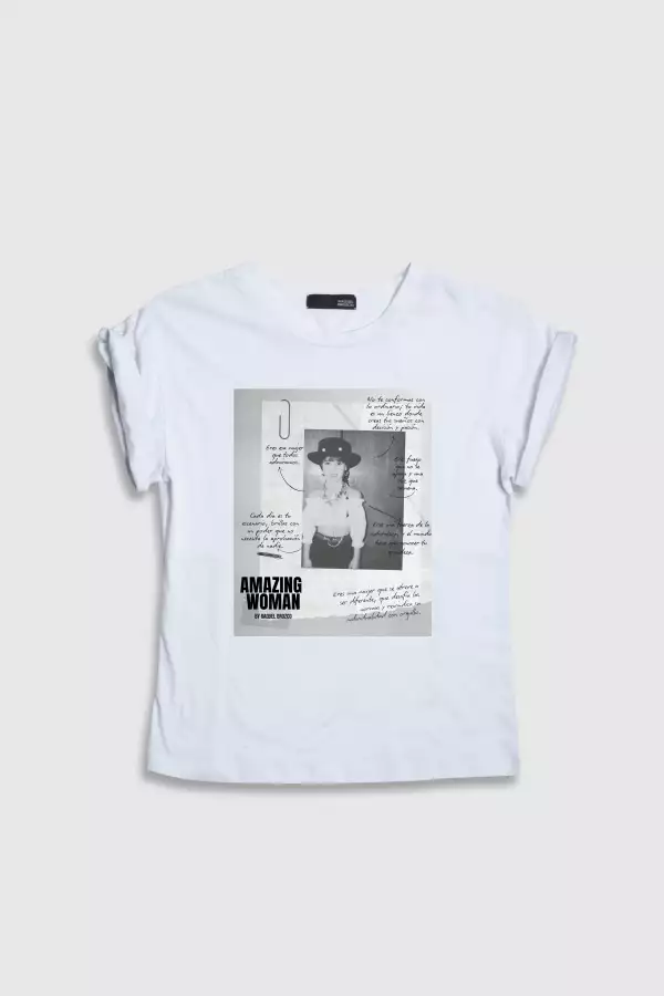 camiseta carla.jpg