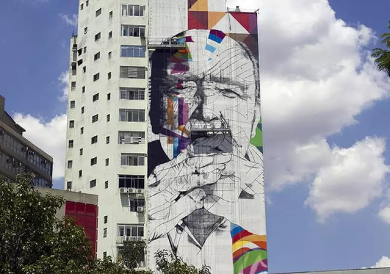 Mural Niemeyer