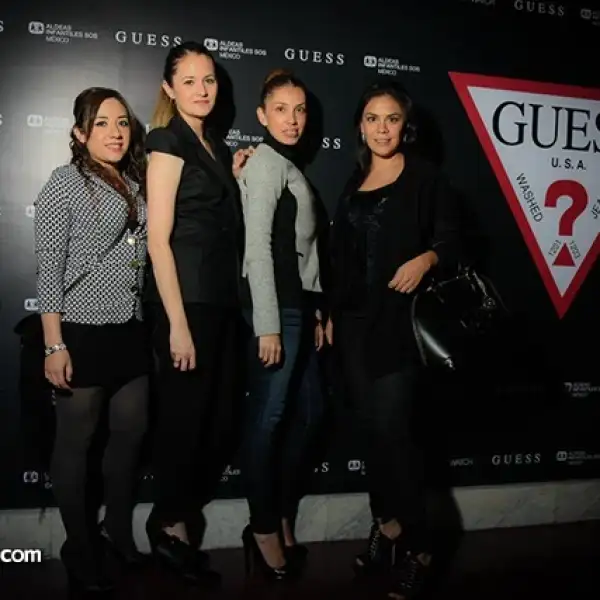 Gisela Jurado,María José Castillo,Lorena Bobadilla y Vanessa García