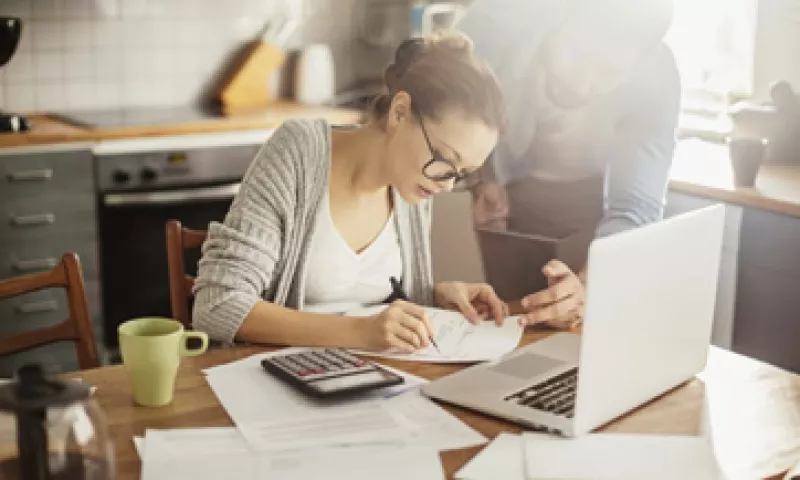 El rápido crecimiento en la adopción de facturas electrónicas se debe a que desde 2014 es obligatorio su uso en el país. (Foto: istockphoto.com )