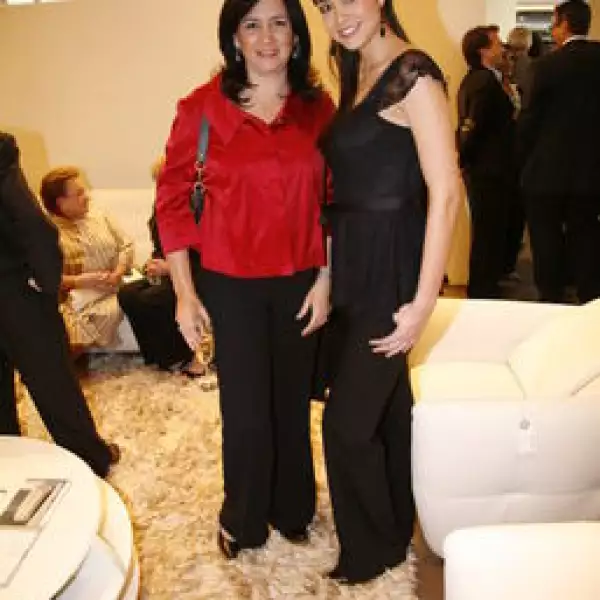 Armanda Cabezut, Dafne Molina