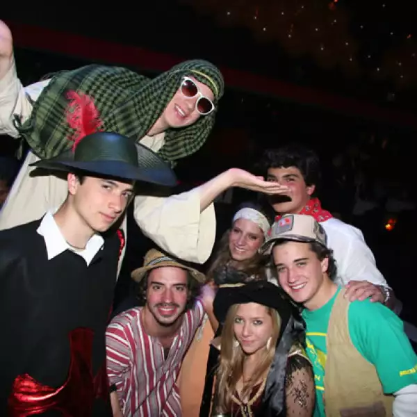 Fiesta de Haloween Taizz.