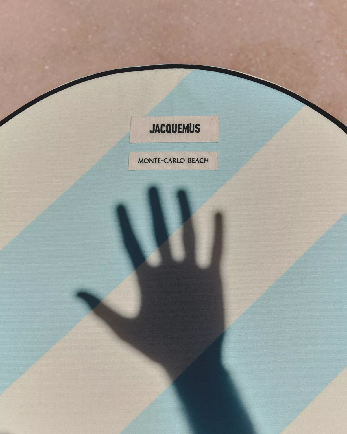 JACQUEMUS-BEACH-POPUP.jpg