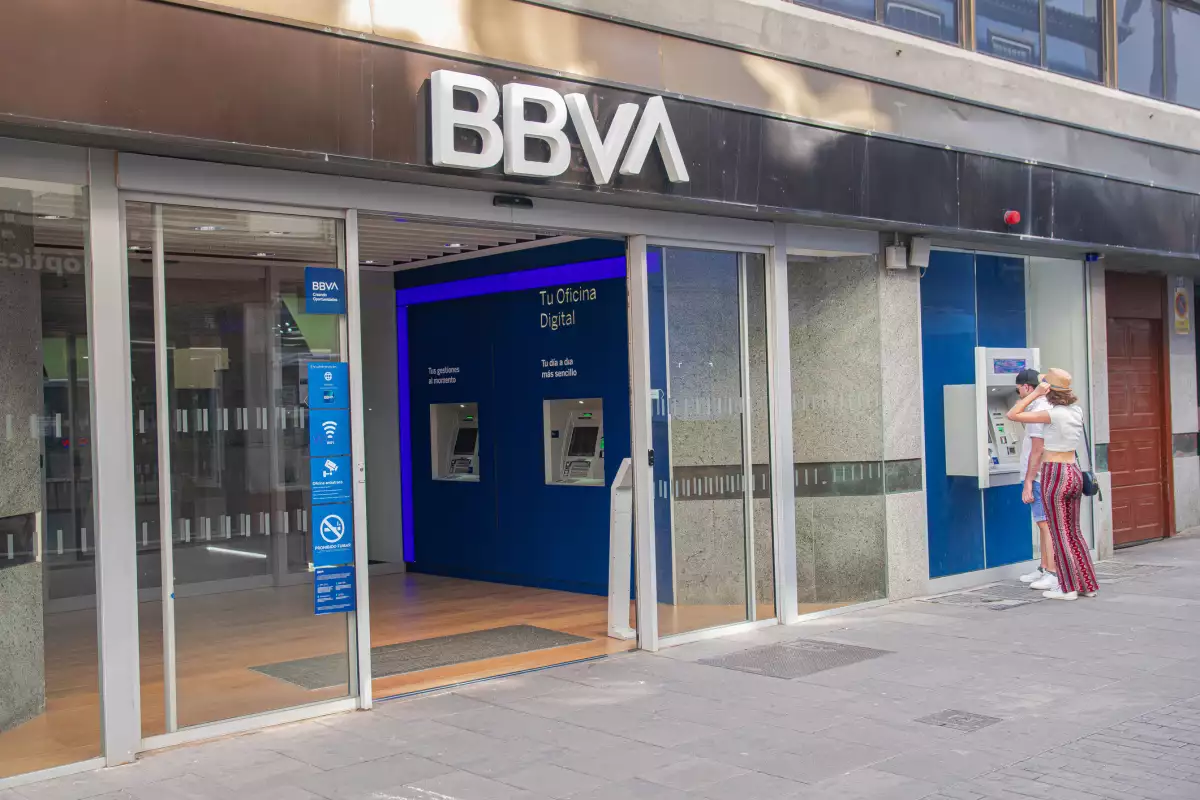 ¿Abren los bancos hoy lunes 18 de marzo de 2024?