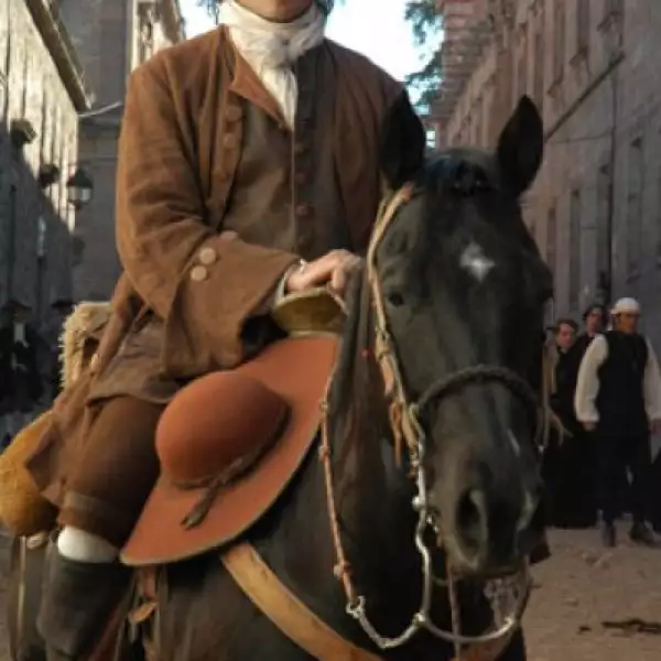 Hidalgo. La historia jamás contada es interpretada por Demián Bichir, Ana de la Reguera, Cecila Suárez, Raúl Méndez, Miguel Rodarte, Odiseo Bichir, Plutarco Haza, entre otros.