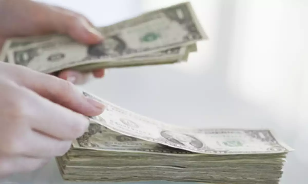 El tipo de cambio es de 13.2522 pesos para solventar obligaciones denominadas en moneda extranjera. (Foto: Getty Images)