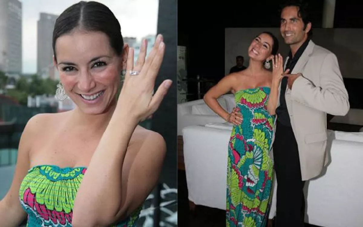 La conductora tuvo festejo doble la noche de ayer, pues además de celebrar su cumpleaños, recibió el anillo de compromiso y ya tiene fecha para la boda.