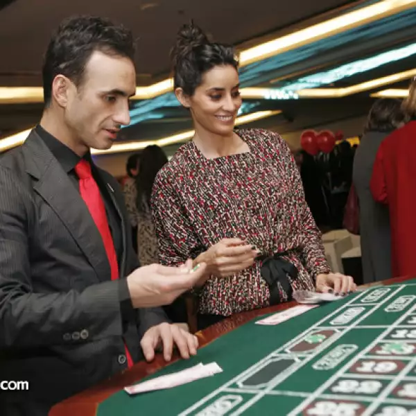 Rodolfo Valdez,Paola Núñez