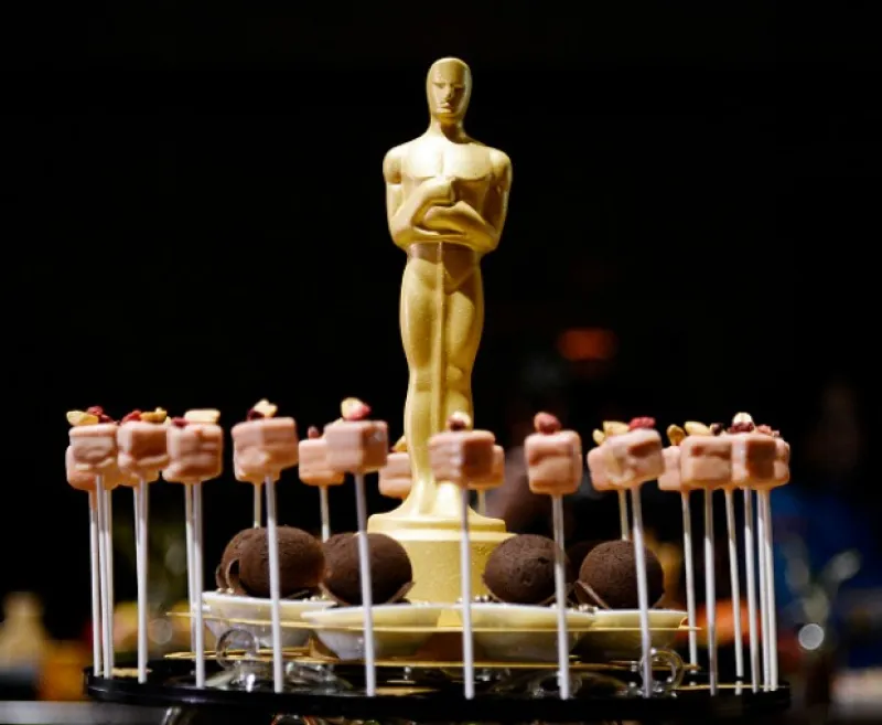 Una probadita de lo que los nominados disfrutaran al bajar del escenario en esta entrega de los Oscar. Entenderás por qué no se ven tristes si es que no ganan un premio.