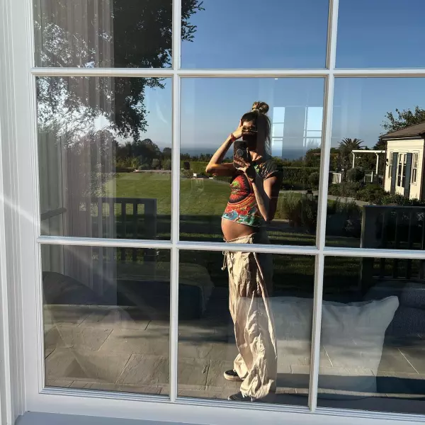 Instagram Behati Prinsloo