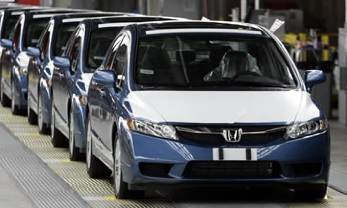 Durante el año fiscal previo Honda vendió 3,512 millones de unidades en el mundo. (Foto: AP)