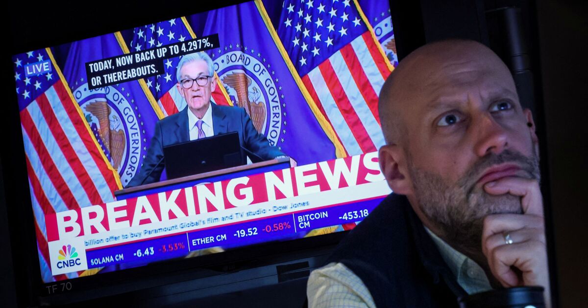 Fed faiz oranını değiştirmedi