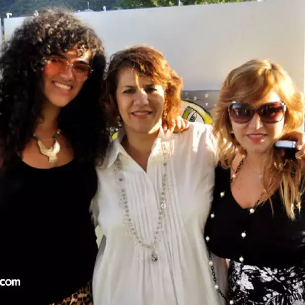 Mar Viv, Alejandra Martínez de Ramírez y Claudia Ramírez