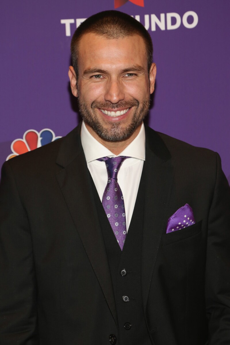 Rafael Amaya desmintió en sus redes sociales el que no haya terminado de grabar El Señor de los Cielos.