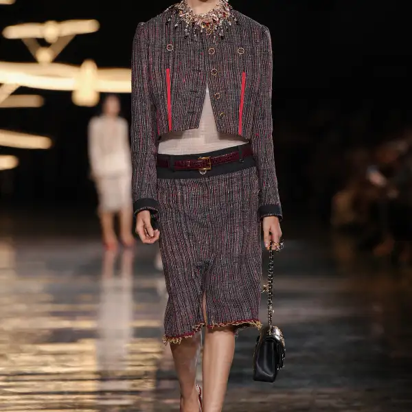 Chanel S27 004.jpg