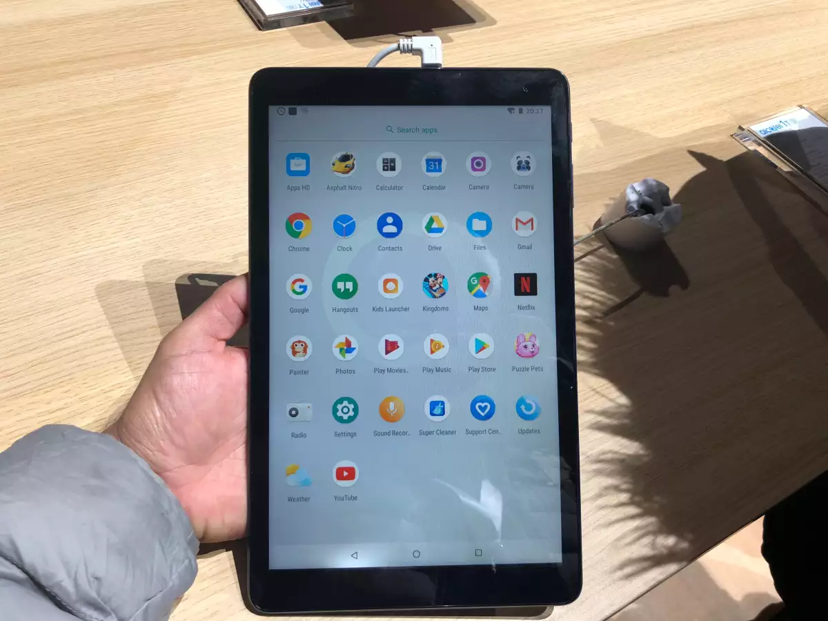 La apuesta de Acatel