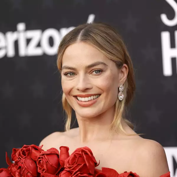 29th Annual Critics Choice Awards - Arrivals