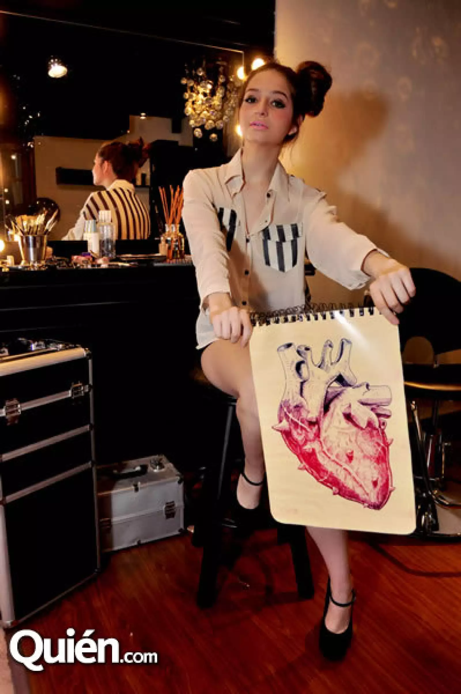 Mallory Caballero en Room 304