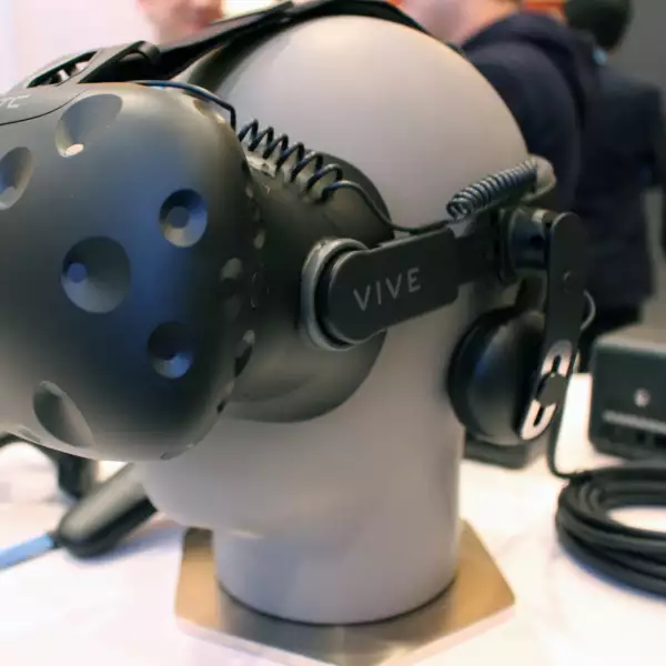Los anteojos de realidad virtual Vive de HTC.