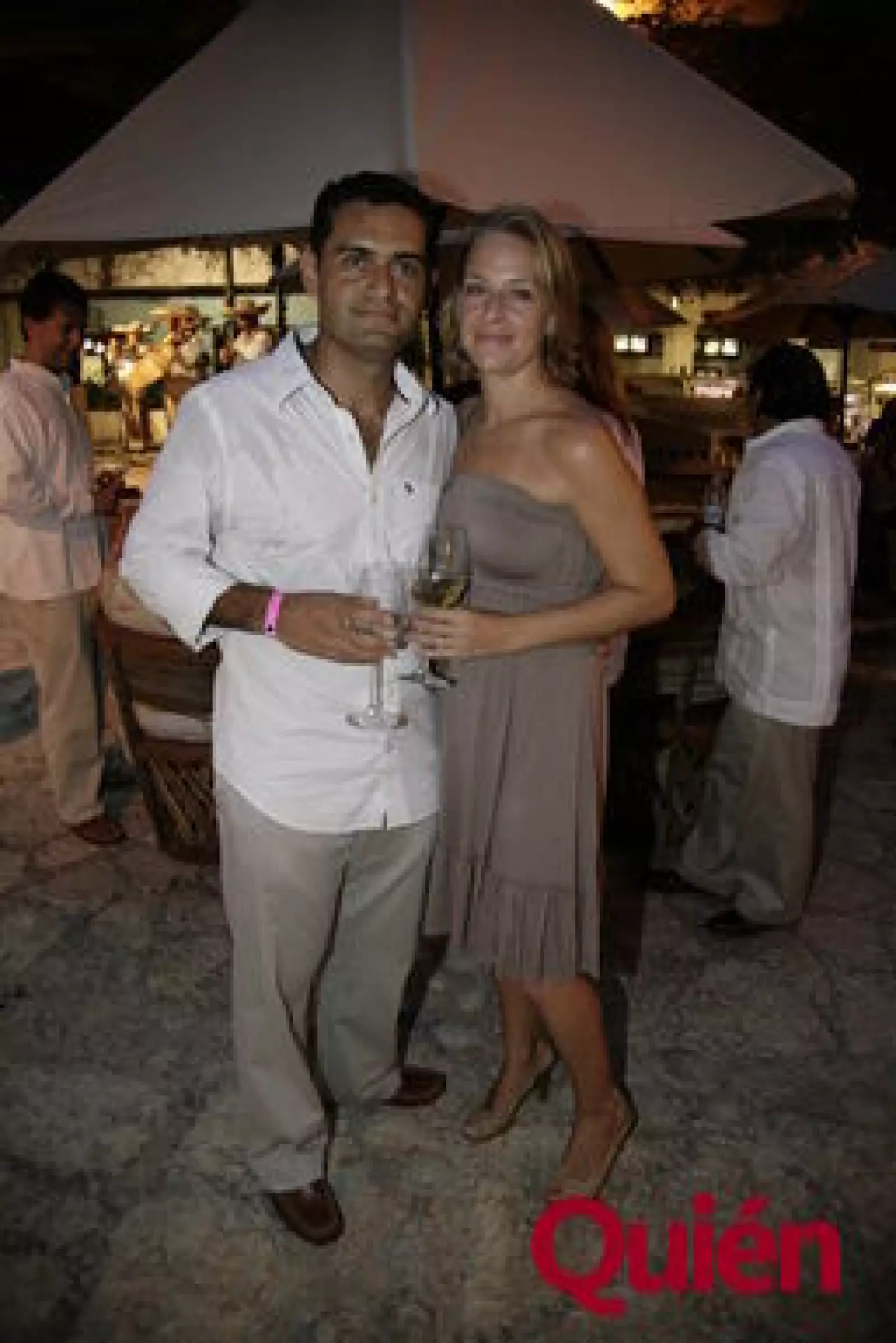 David Quintana, Jessica Wolf