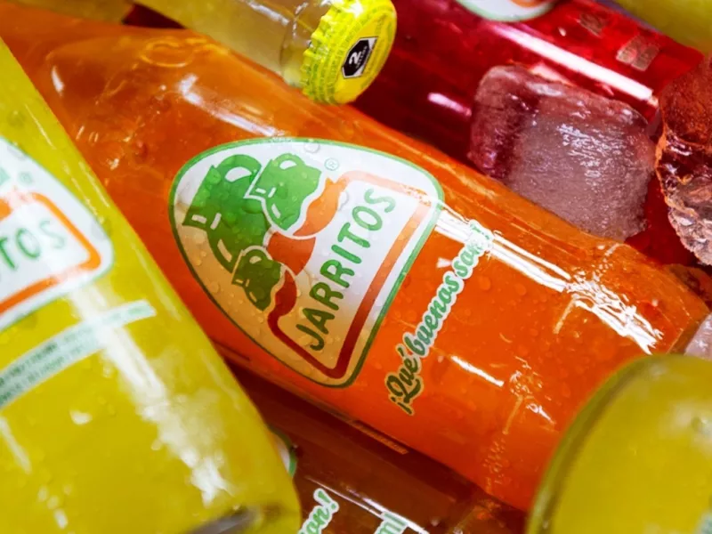 Jarritos debe quitar su slogan de su publicidad. (Foto: @Jarritosmx)