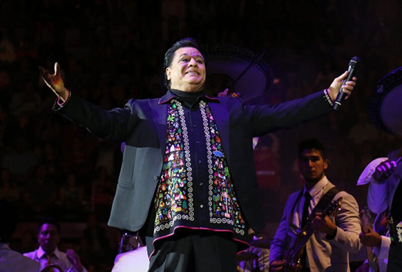 Hace poco más de un año, el ídolo mexicano declaró a Reforma que para él morir era sinónimo de transformación.