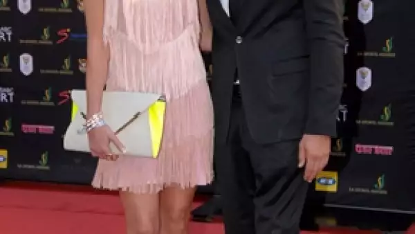 El juicio contra el atleta comenzó ayer en Pretoria y June, madre de la fallecida Reeva Steenkamp, acudió al tribunal porque quería ver a Oscar cara a cara.