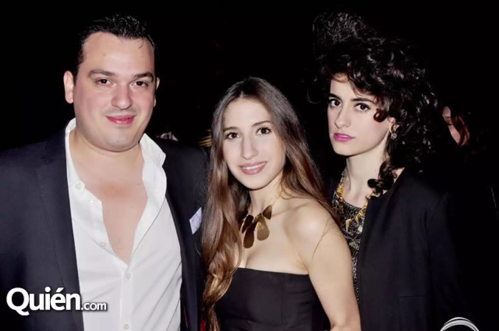 Jesús Flores, Pamela Torres y Miralda Sampogna