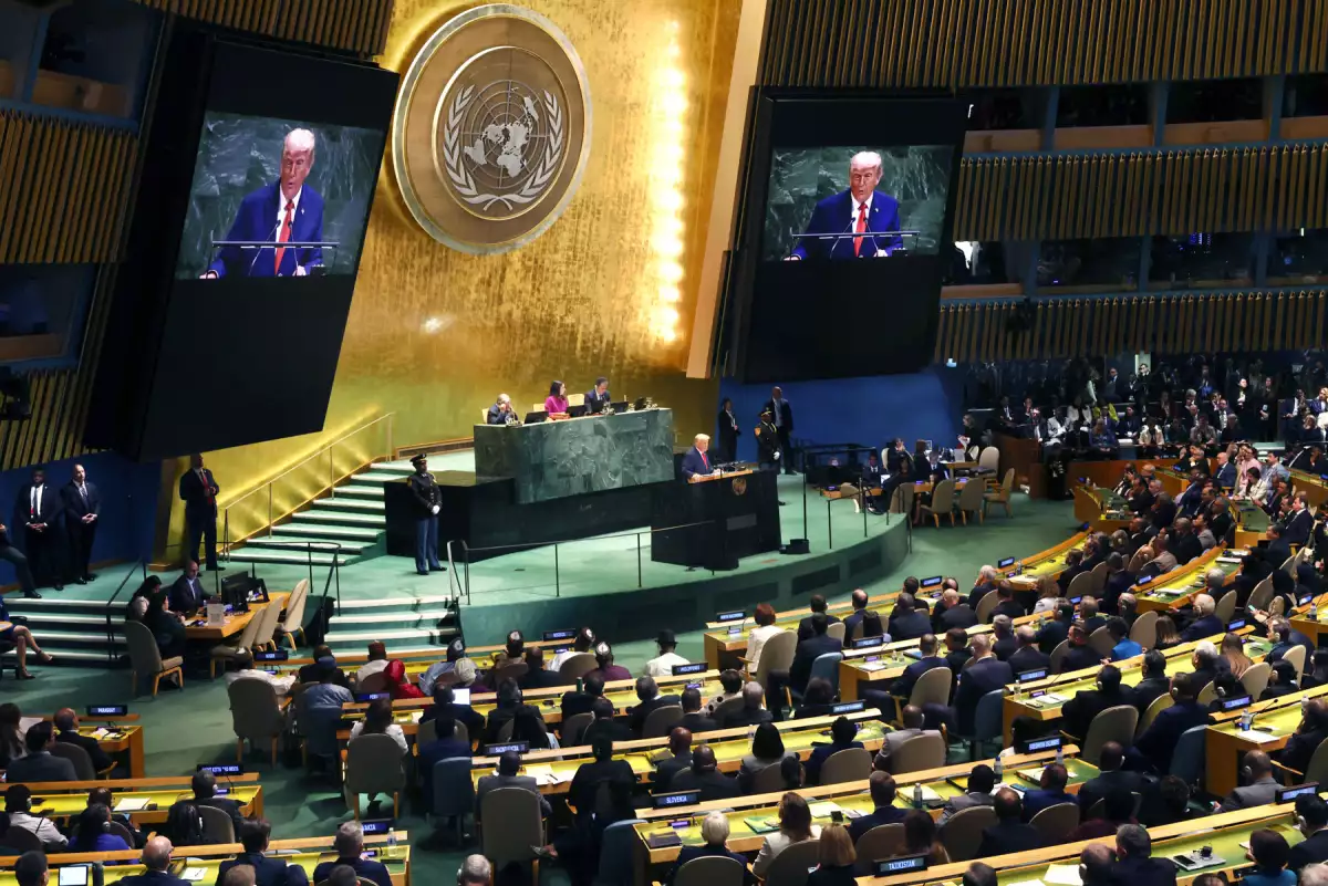 El presidente Donald Trump se dirige a la Asamblea General de las Naciones Unidas (ONU) durante la 80a sesión del evento anual el 23 de septiembre de 2025, en la ciudad de Nueva York.