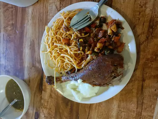 cena-navidad-migrante.jpeg