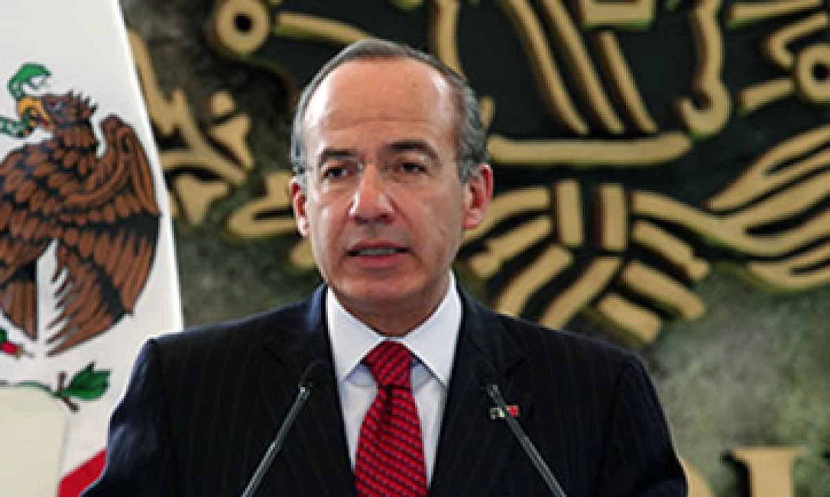 El presidente Felipe Calderón encabezó el anuncio de la inversión de Cannon Power. (Foto: Cortesía Presidencia de la República)