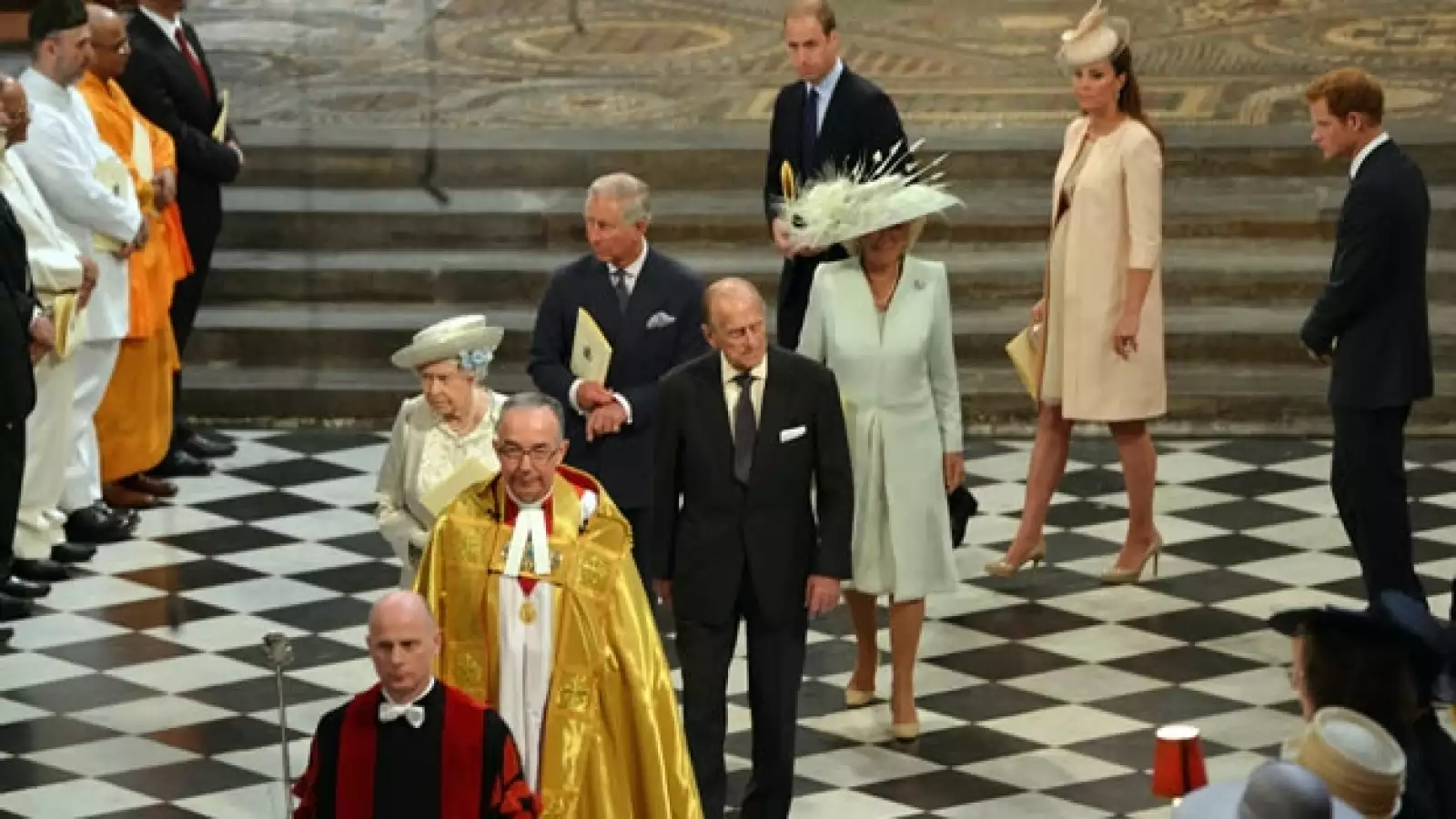 La familia real británica celebra 60 años de reinado de Isabel II