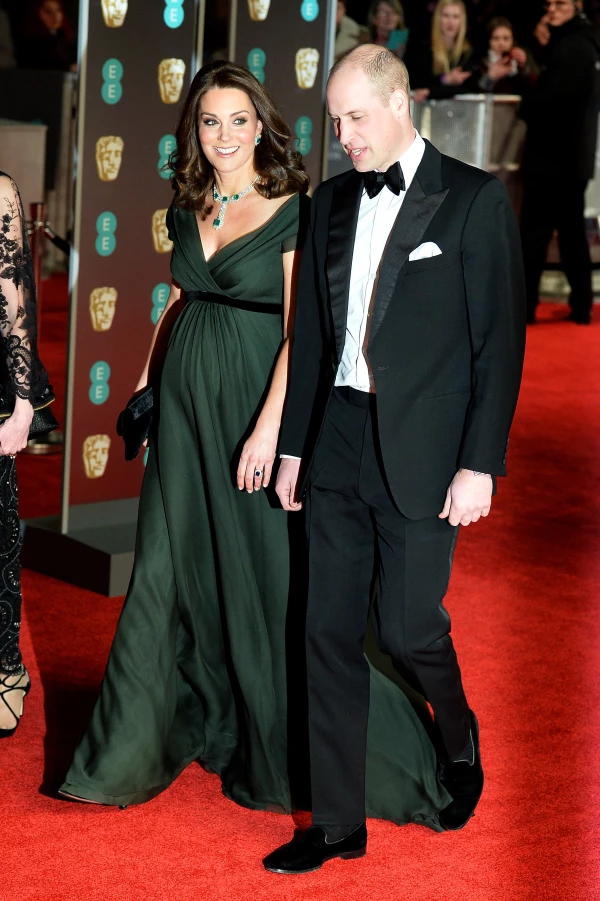 El príncipe William y su esposa Kate