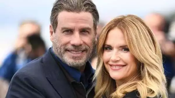 John Travolta y Kelly Preston