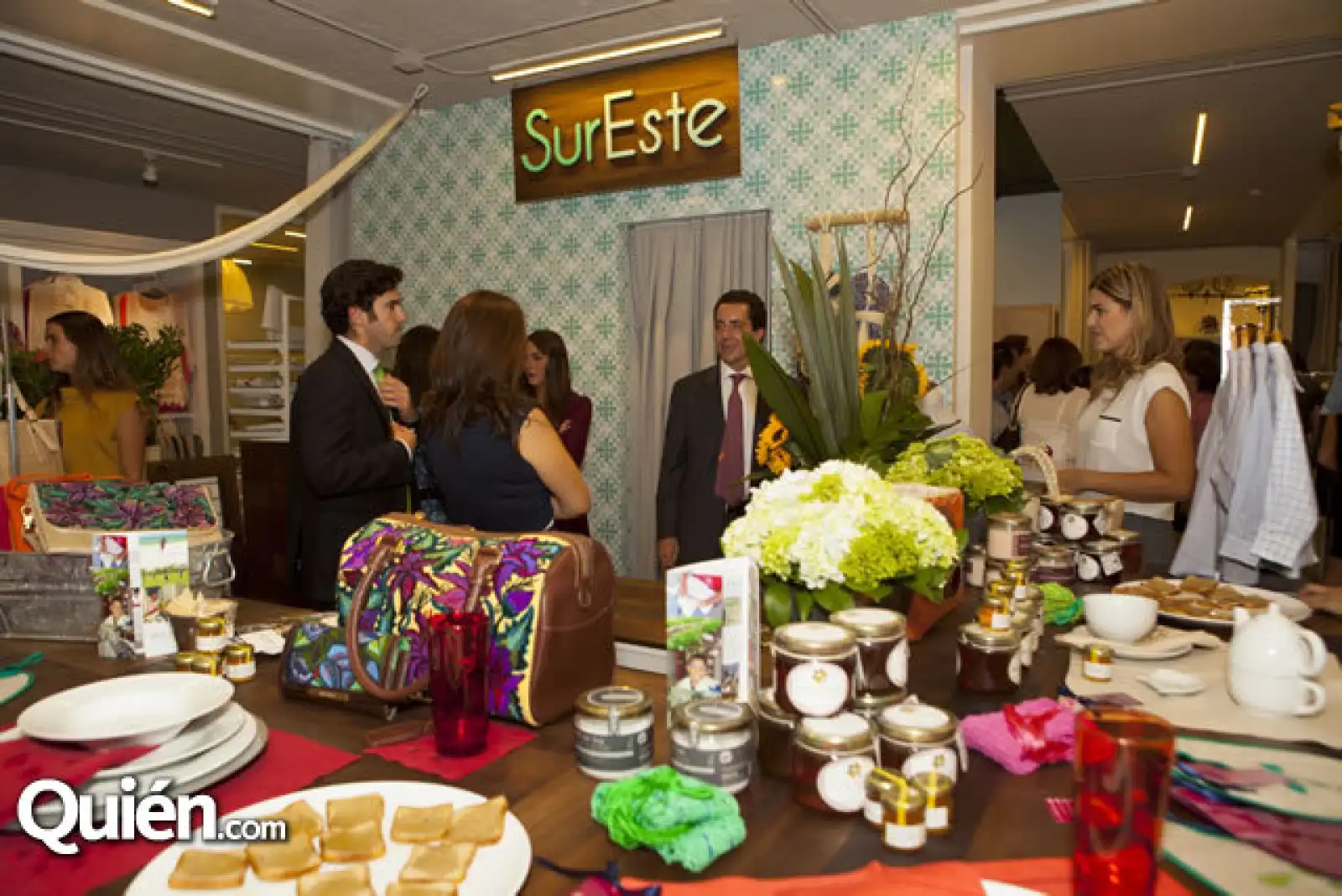 Inauguración Espacio Athos