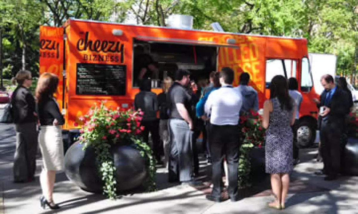 Los food trucks o furgones de gastronomía ambulante, un sector en crecimiento. (Foto: Shutterstock )