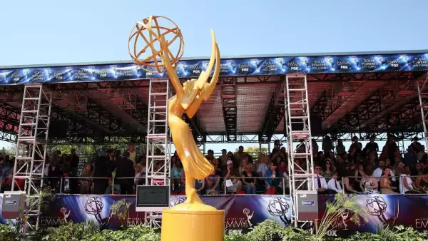 59th Annual Emmy Awards - Arrivals