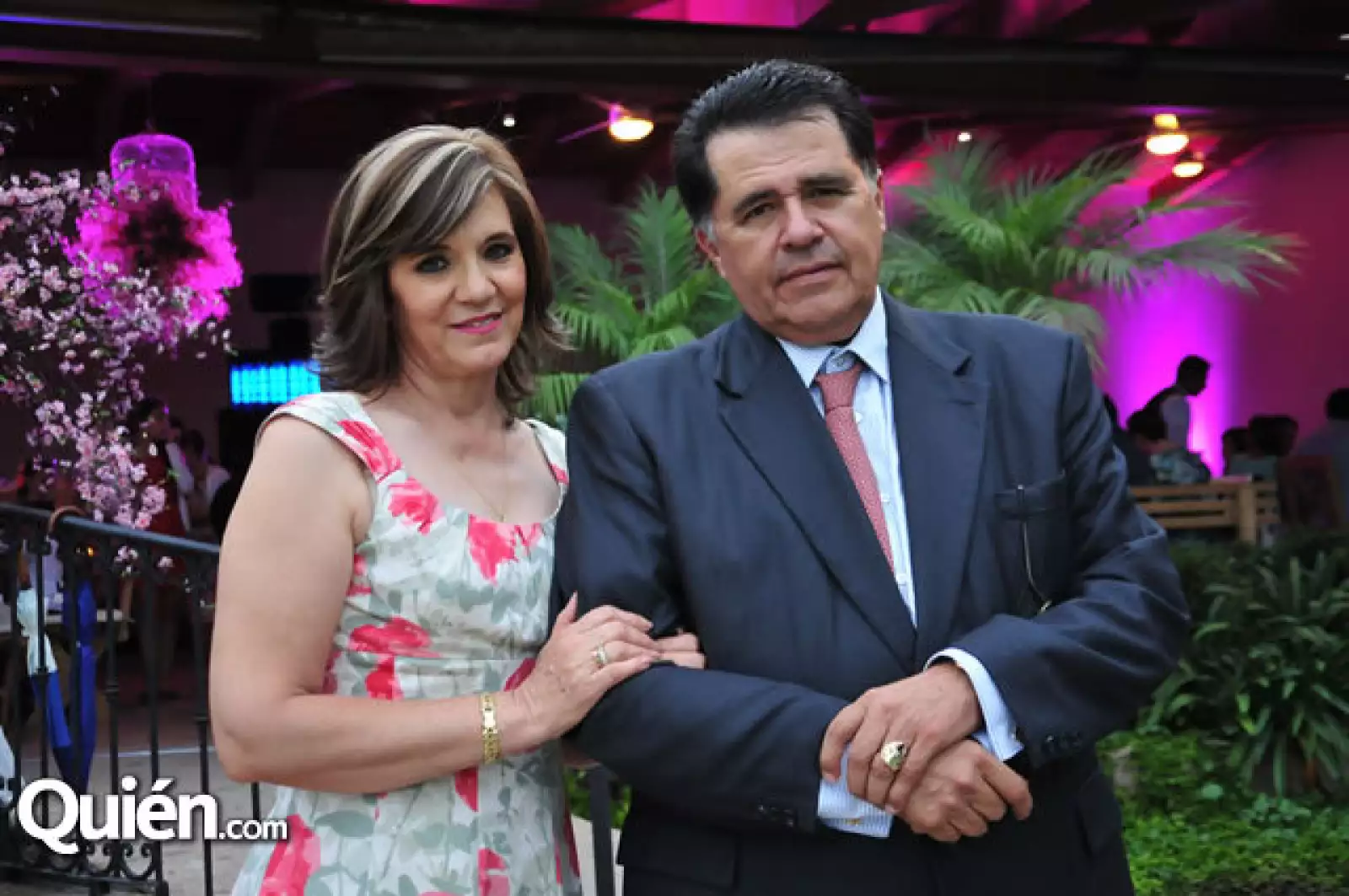 Carmen de Lomelí y Conrado Lomelí