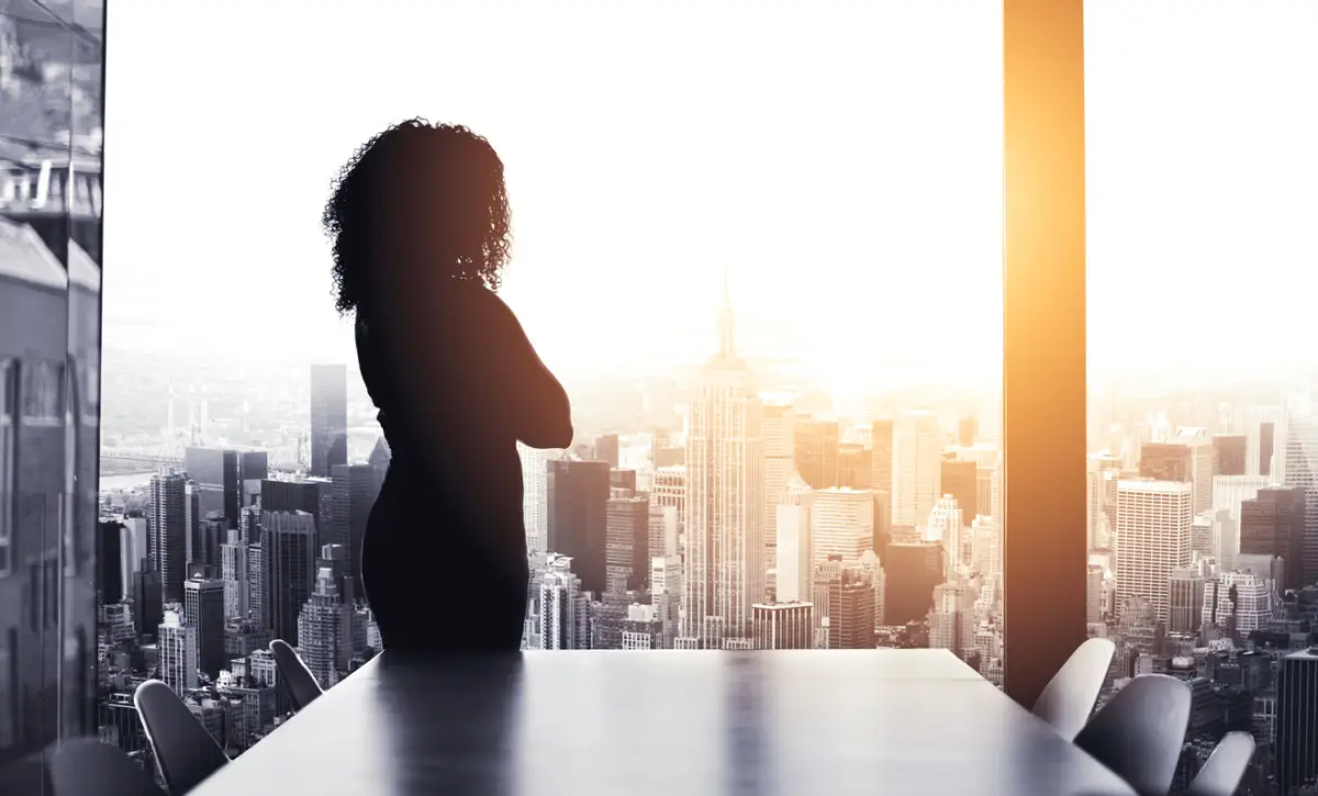 Mujer empresarial líder