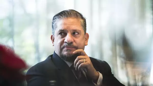 Luis Humberto Fernández, el titular de la Autoridad Educativa Federal en la Ciudad de México