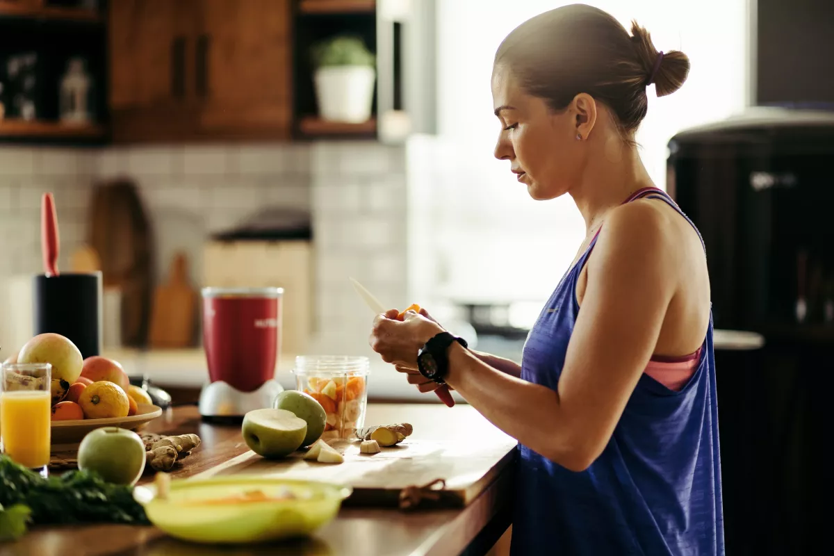 ¿Qué debo de comer antes, durante y después de una carrera? 
