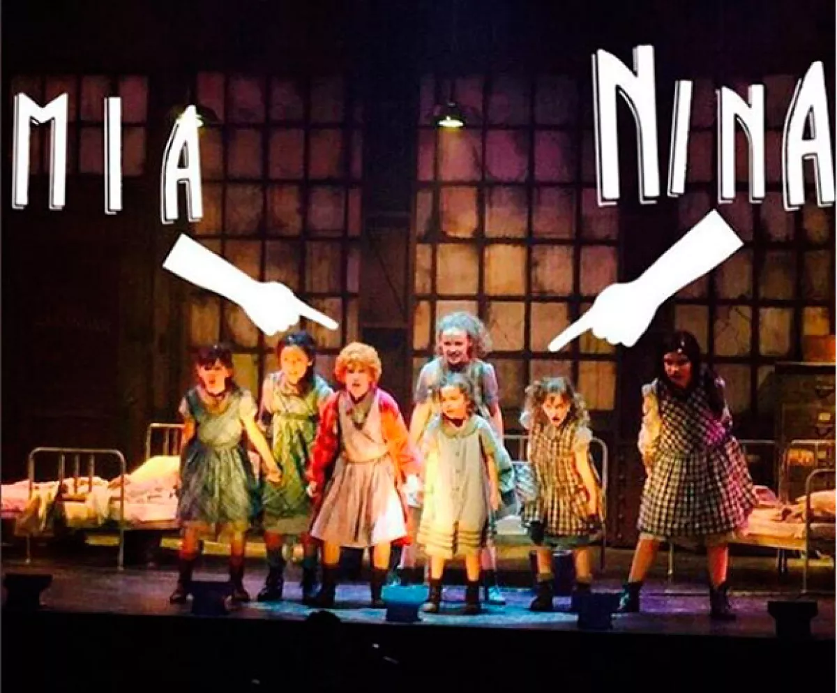 Mía y Nina han demostrado que tienen talento en el musical "Annie".