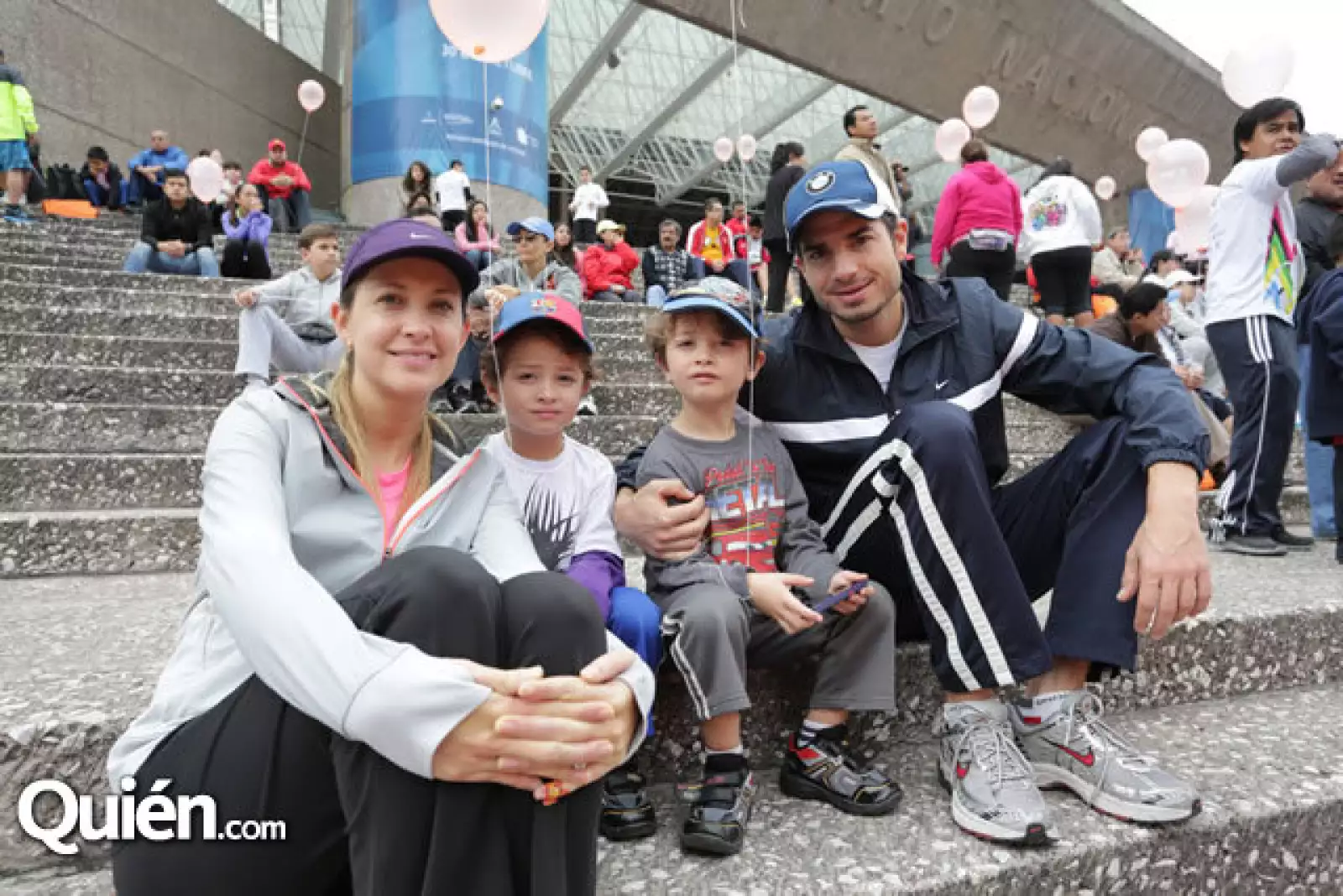 Mónica, José, Alberto y Sonny Sutton