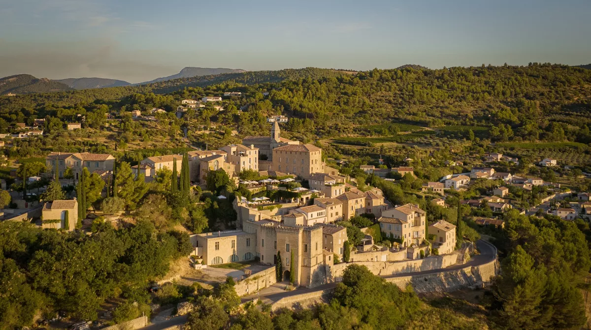 hotel crillon le brave sur francia