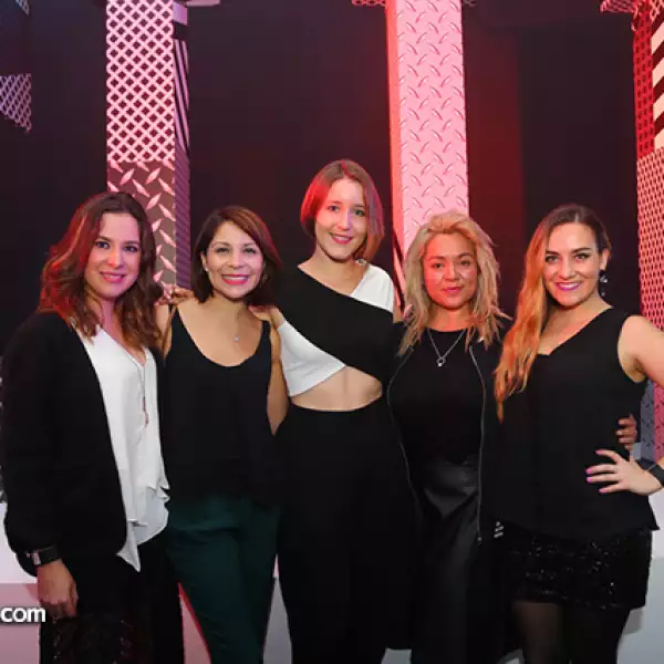 Sofía Fernández,Alicia Rot,Tatiana Johannsen,Karina Márquez e Ireri Márquez