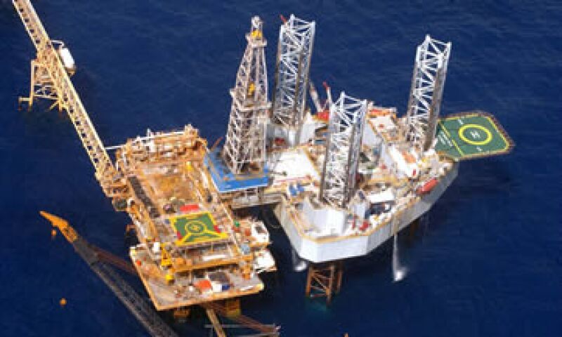 Pemex pretende aumentar a 6,000 mdd su inversión anual en exploración hacia 2026, lo que duplicará el monto comprometido en 2012. (Foto: Cortesía Pemex)