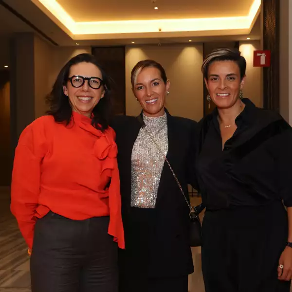 Laura Manzo , Paulina Greenham y Karla Lara
