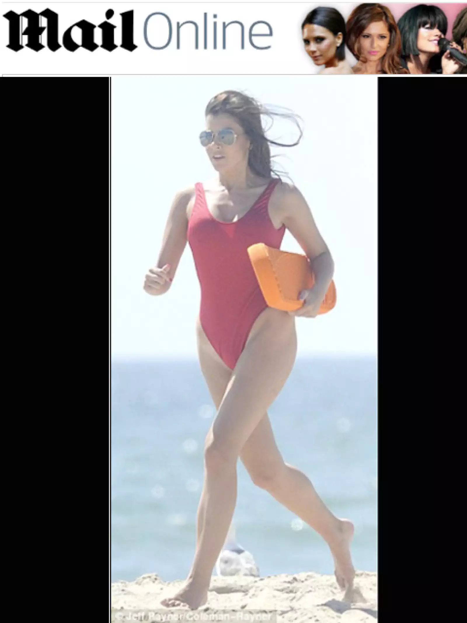 Imogen con salvavidas en mano.