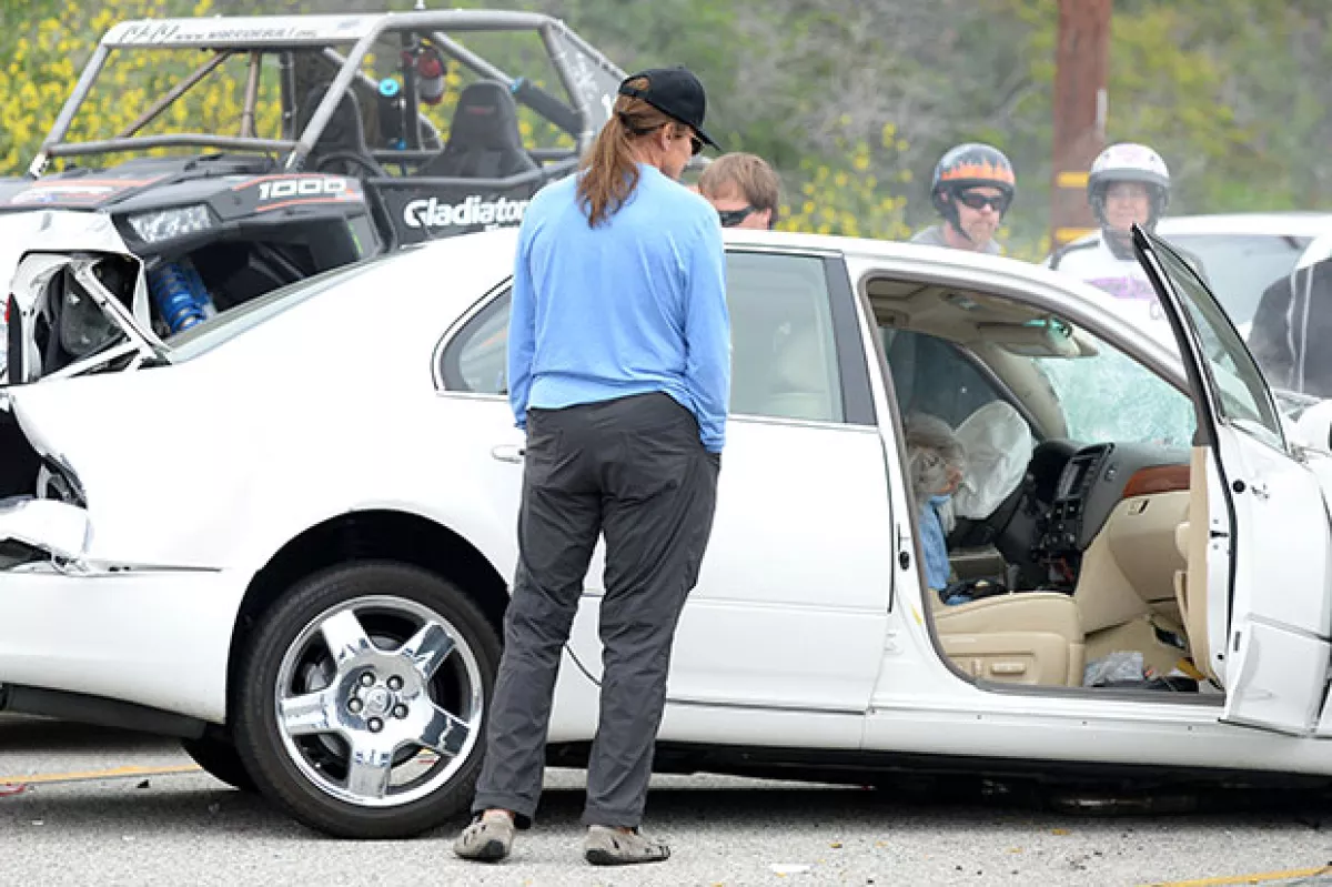 En el accidente, una mujer perdió la vida.